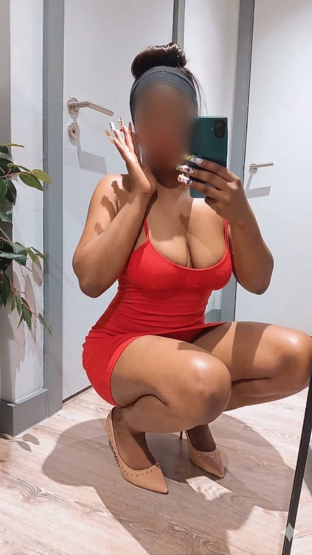 Ari image 4